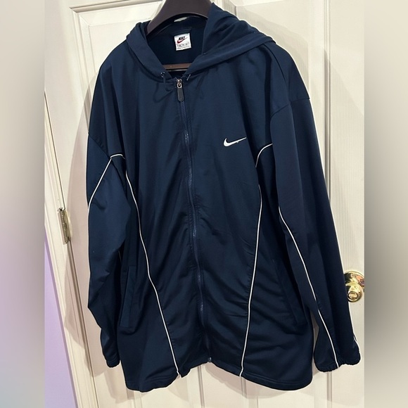 Vintage Nike Men’s Full Zip Windbreaker Jacket - Picture 5 of 11